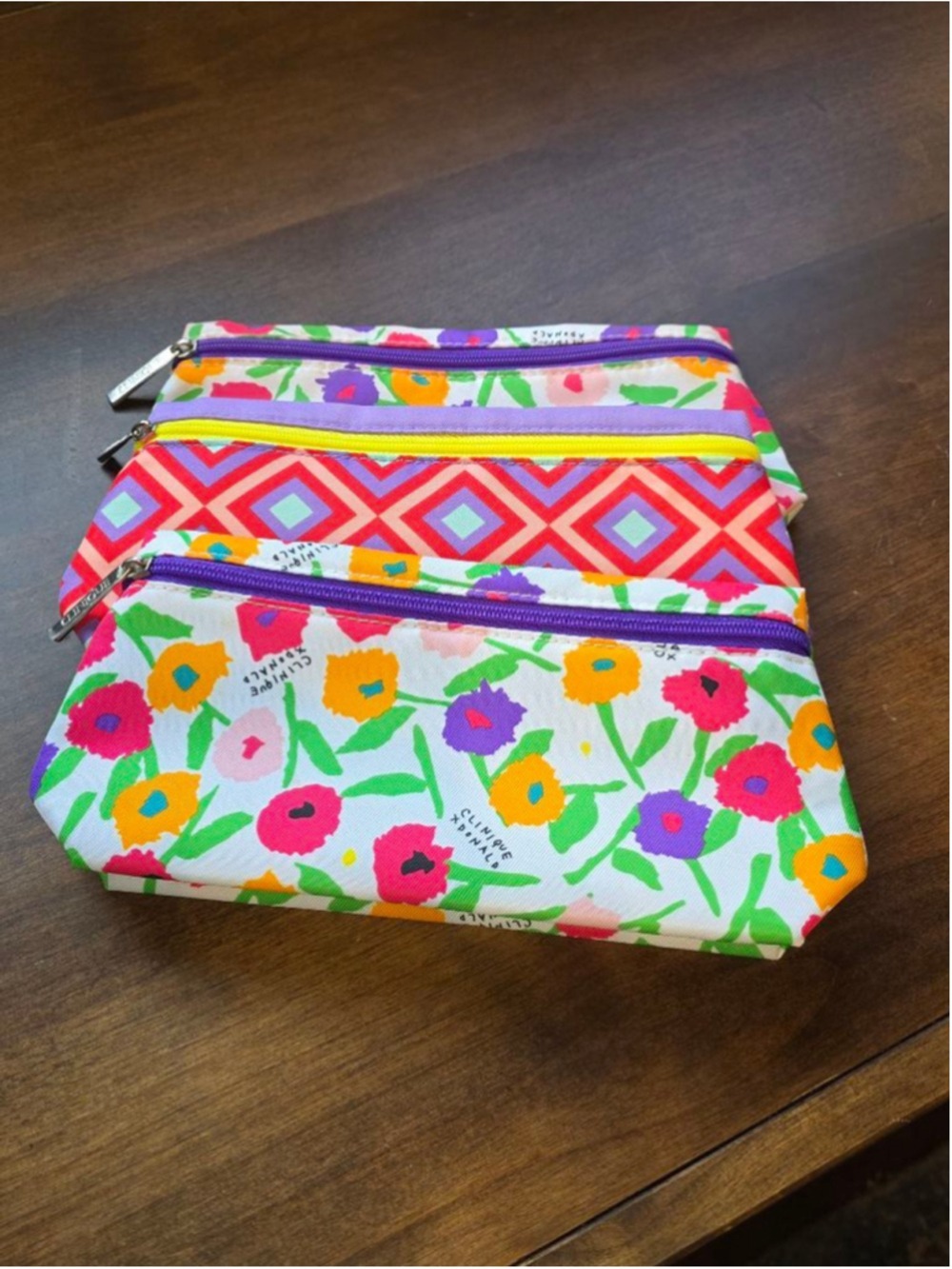 Women's Clinique Cosmetic Bags & Cases One Size White Purple Floral Set of 3